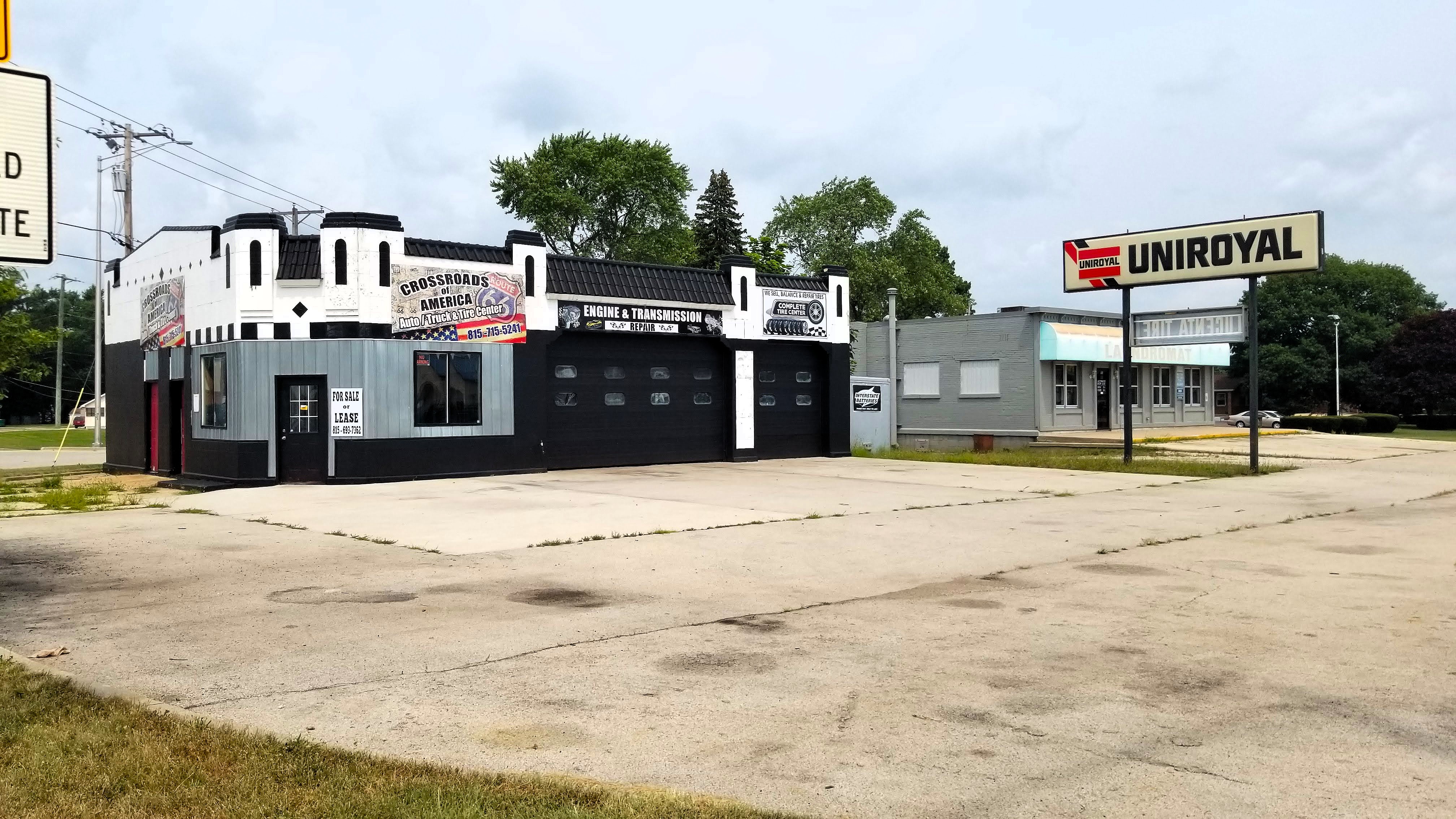 Exterior from Route 66 and Main St.